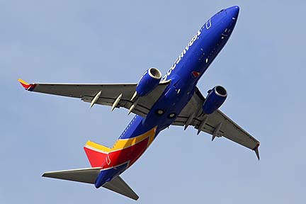Southwest Boeing 737-8H4 N8657B, Phoenix Sky Harbor, December 24, 2015
